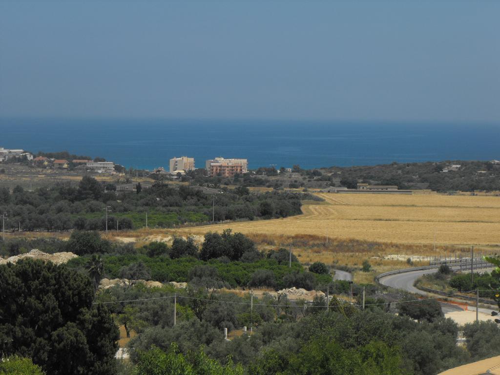 Agriturismoeloropizzuta Lido di Noto Exterior photo