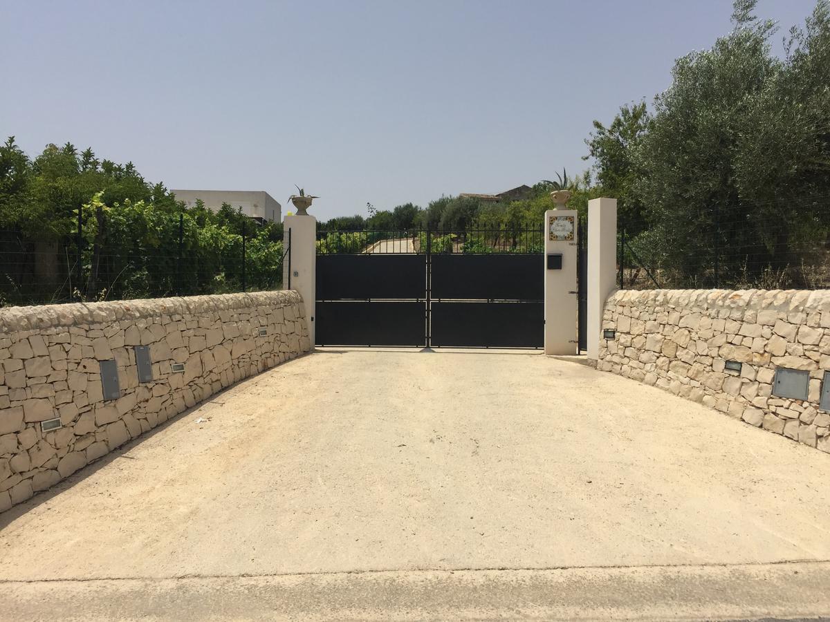 Agriturismoeloropizzuta Lido di Noto Exterior photo